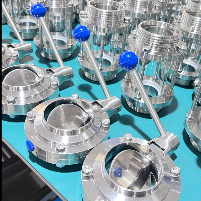 Sanitary Stainless Steel SS304/316L Manual Weld/Clamp/Thread Butterfly Valve with Multiposition Handle